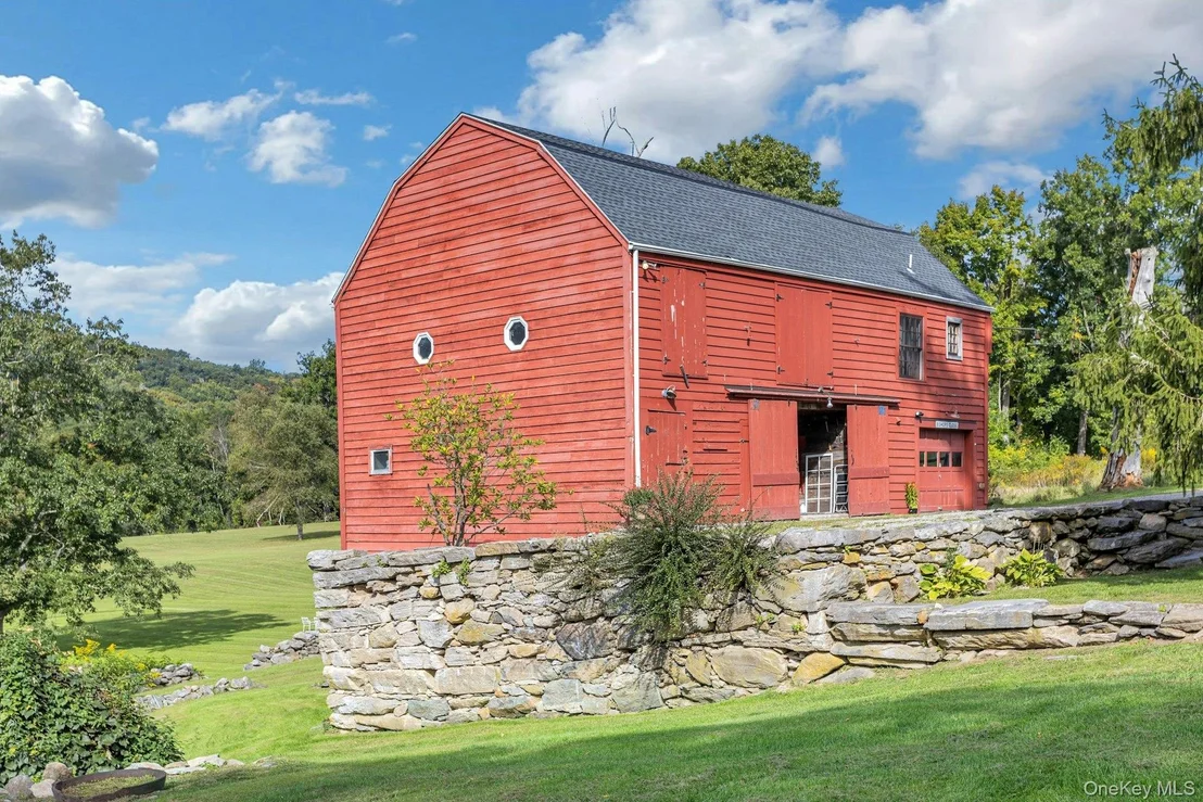 Photo of 75 Cushman Road