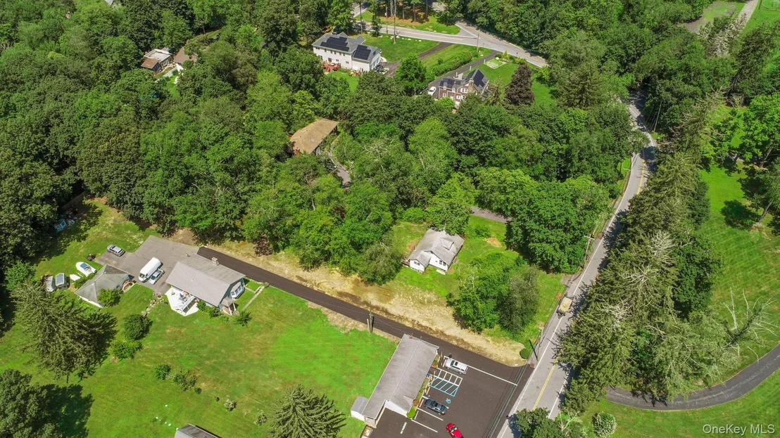 Photo of 64 Baron De Hirsch Road
