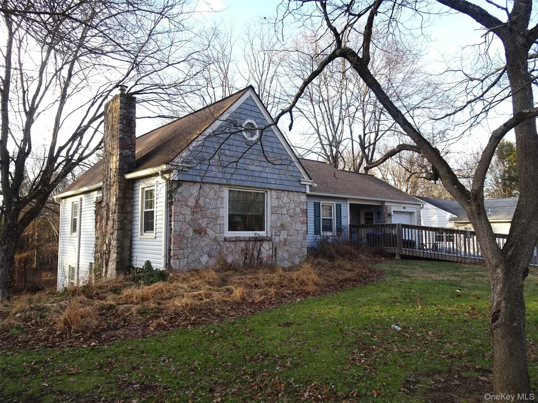 Photo of 100 Beechwood Avenue