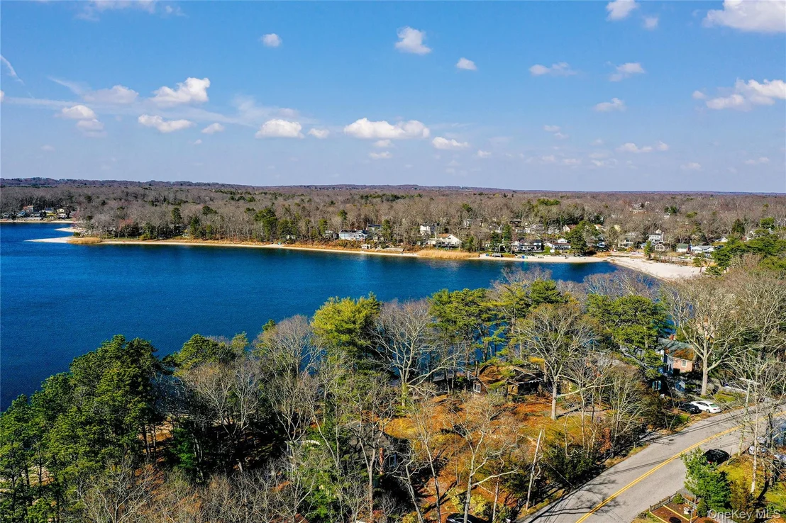 Photo of 97 Lakeside Trail