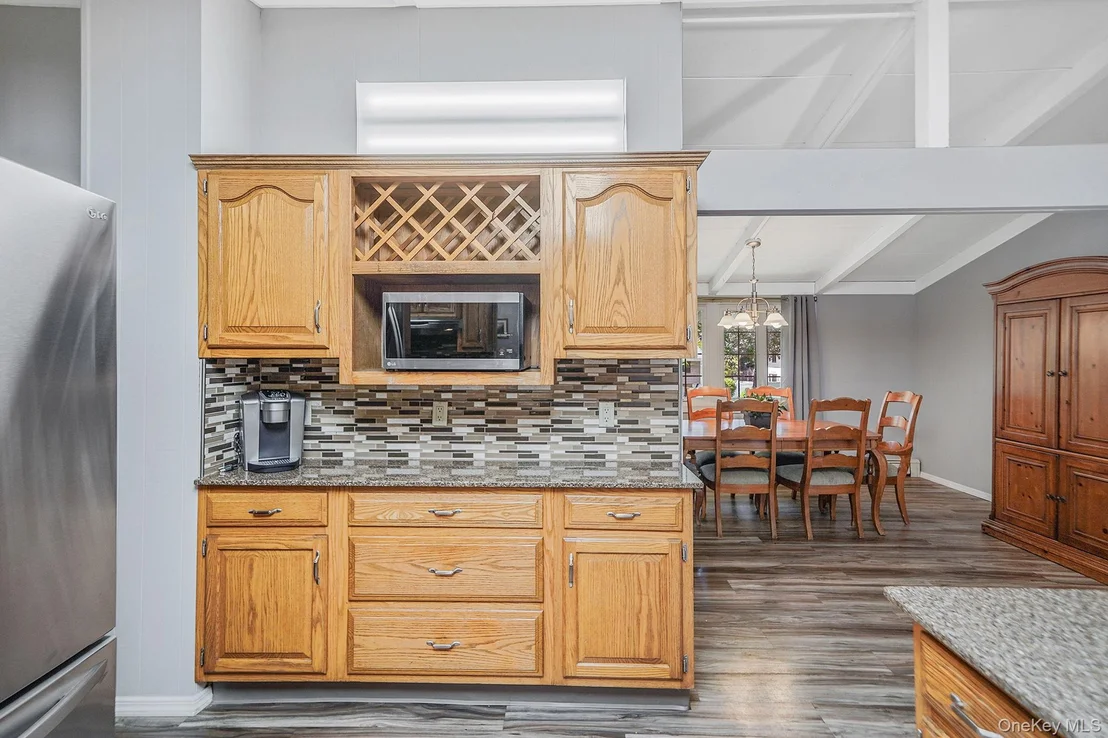 Photo of 7 Deepdale Drive