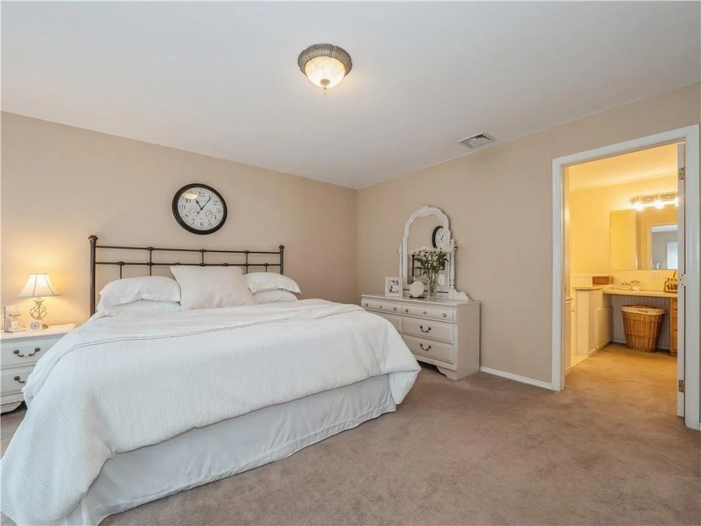 Photo of 94 Perks Boulevard
