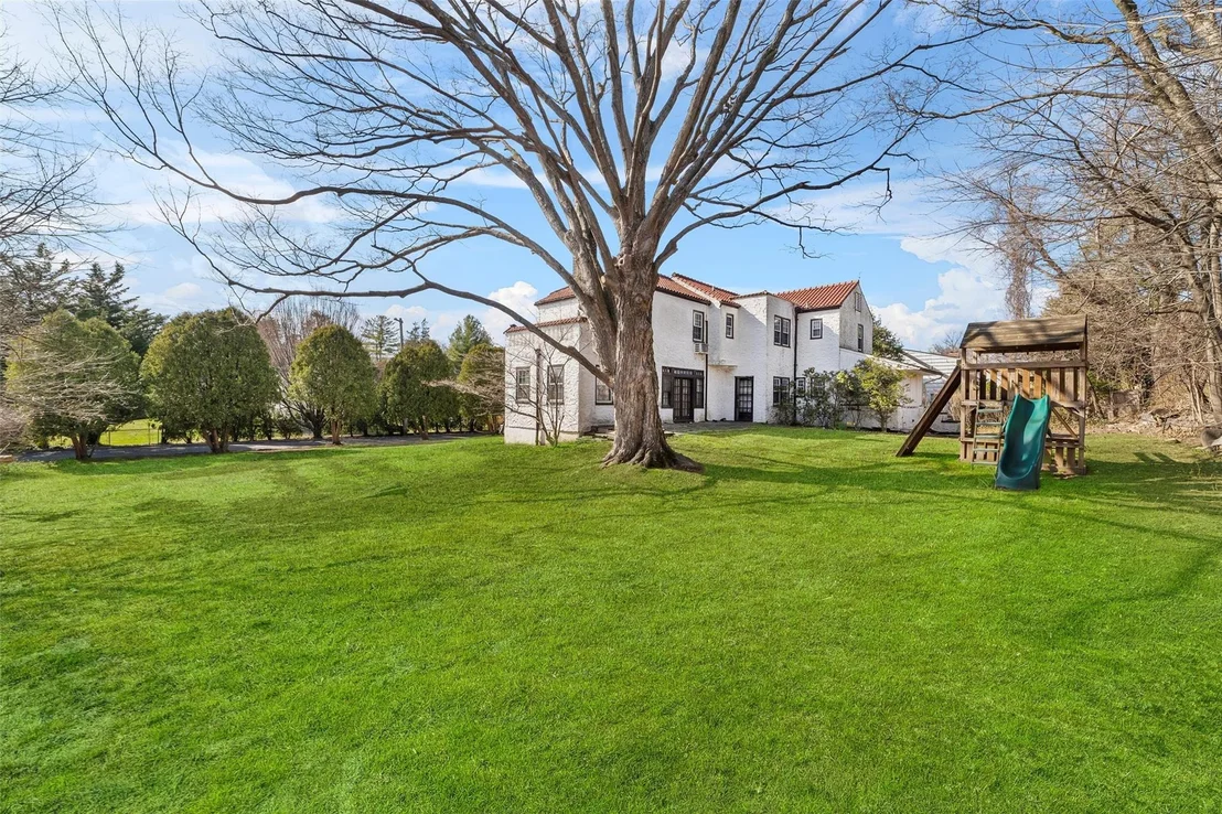 Photo of 47 Brookfield Road