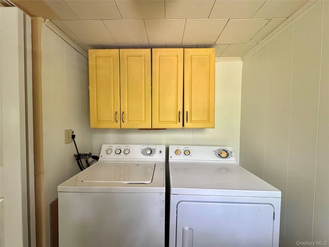 Photo of 608 Mountain Avenue