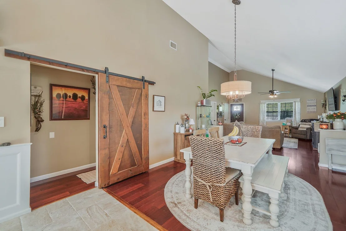Photo of 4 Ferndale Boulevard