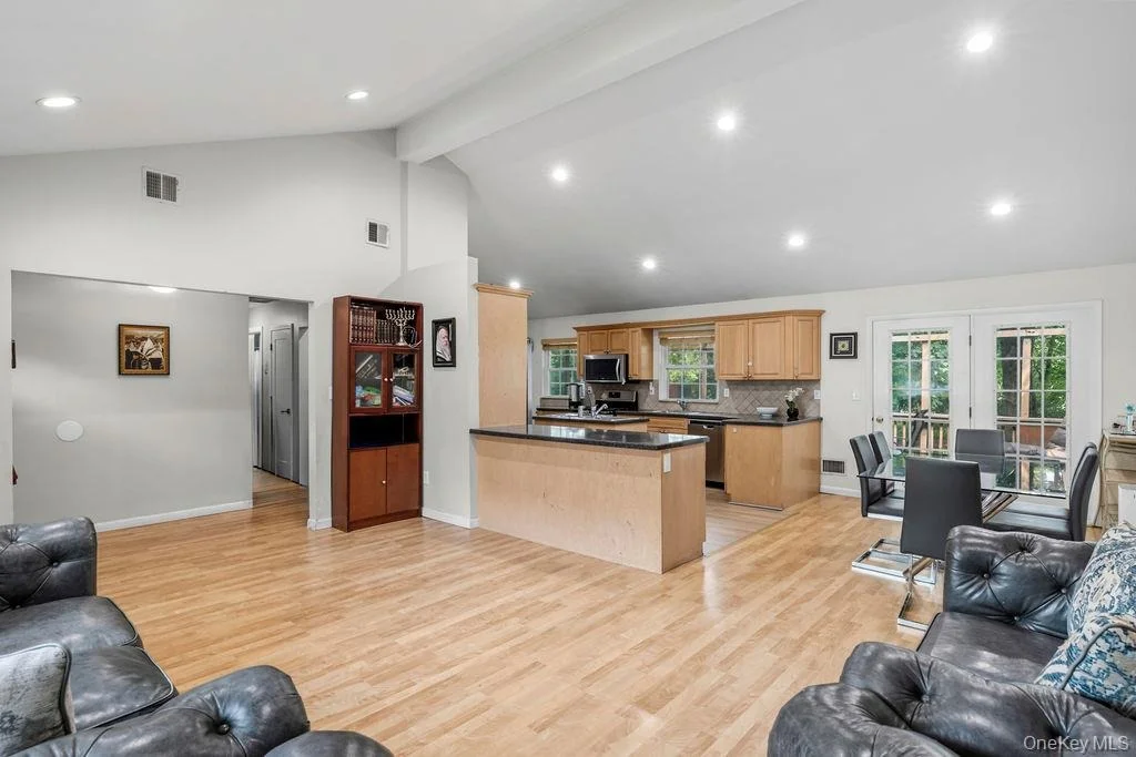 Photo of 19 Glenbrook Road