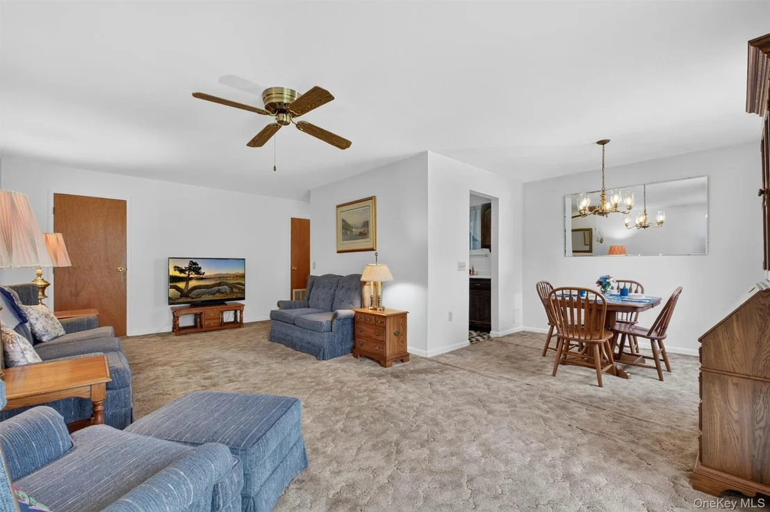 Photo of Unit C1STFLOOR at 301 Commons Way