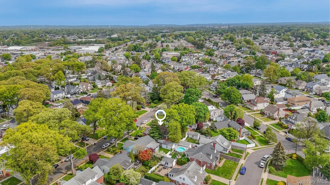 Photo of 333 Jackson Avenue