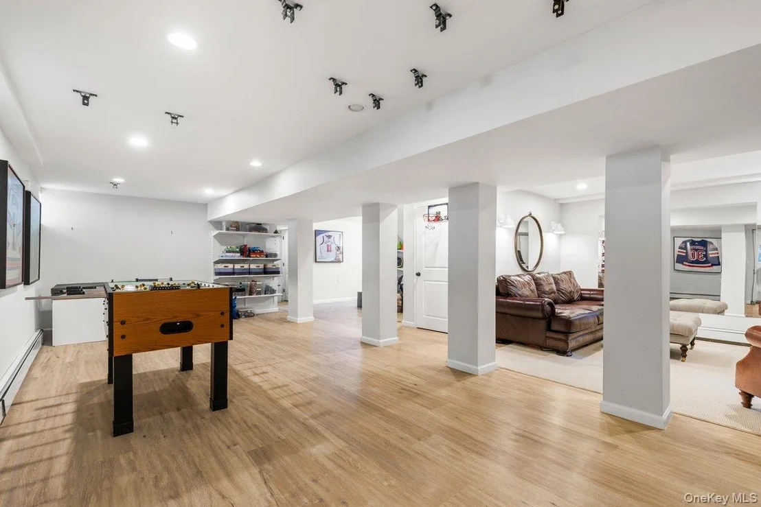 Photo of 34 Davis Avenue