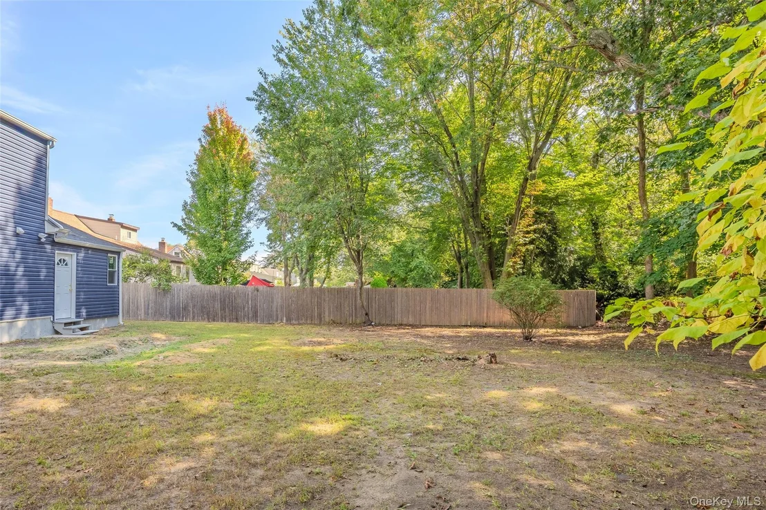 Photo of 24 Laura Drive