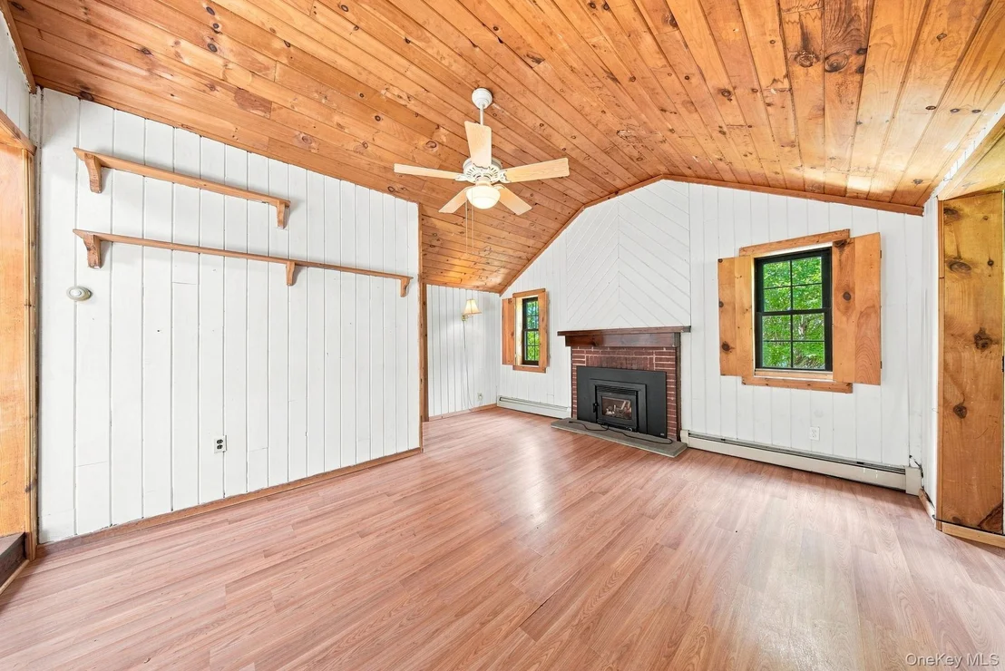 Photo of 49 Maple Trail