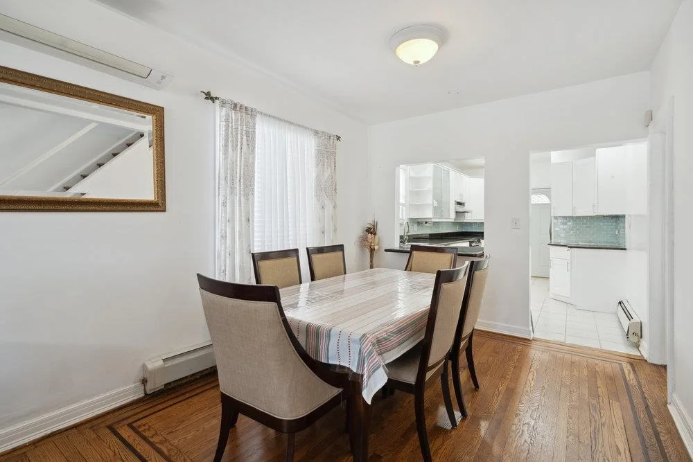 Photo of 448 Nassau Boulevard