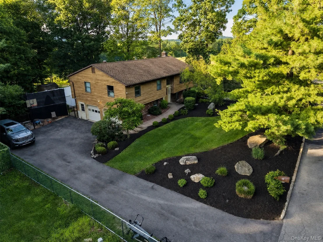 Photo of 15 Arlington Drive