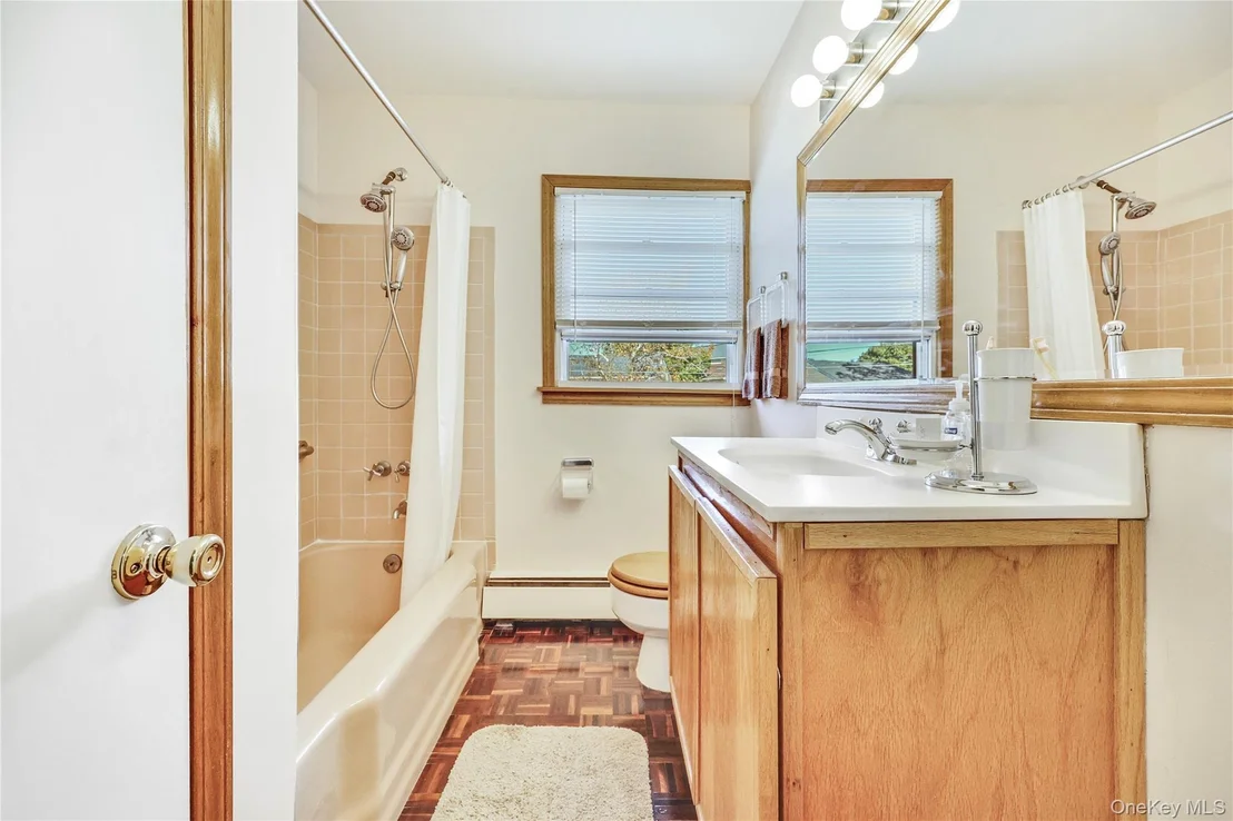 Photo of 7 Park Circle