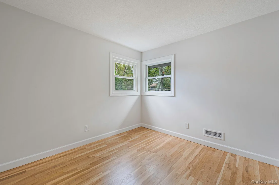 Photo of 11 Lucille Lane