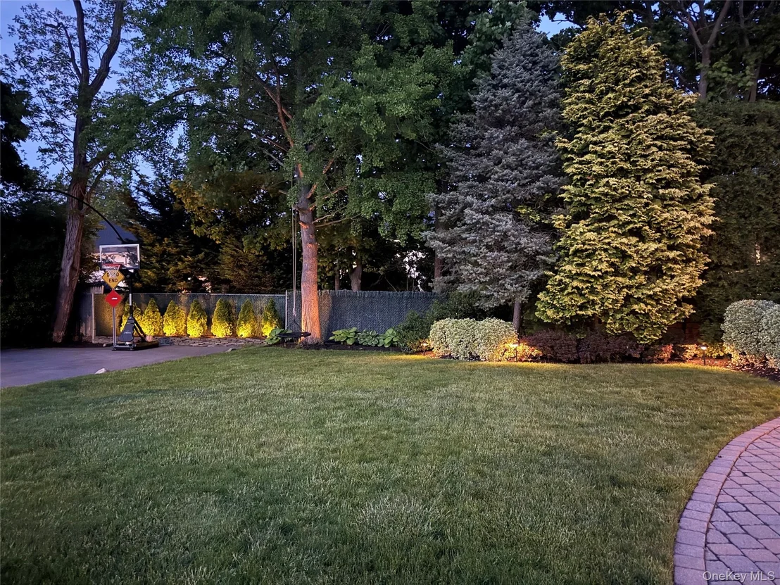 Photo of 36 Manitton Court