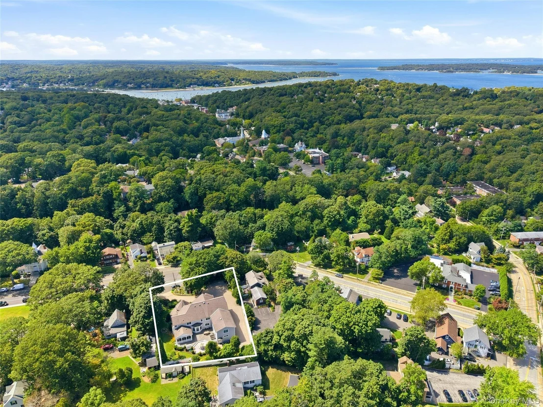 Photo of 3 Crescent Drive