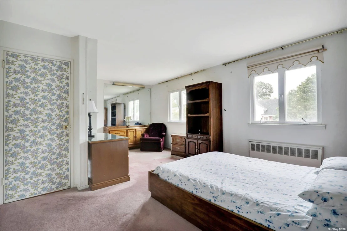 Photo of 16 Spencer Drive