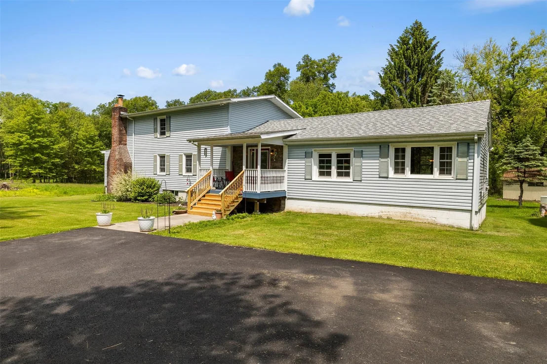 Photo of 2410 Bruynswick Road