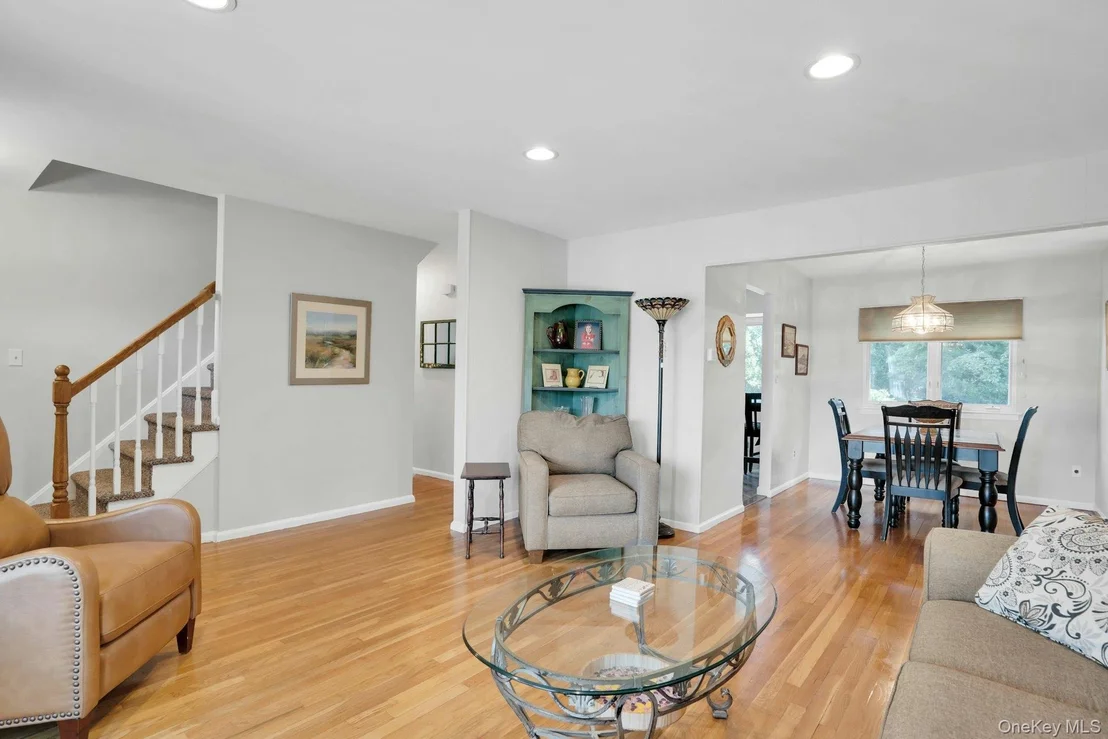 Photo of 43 Genesee Drive