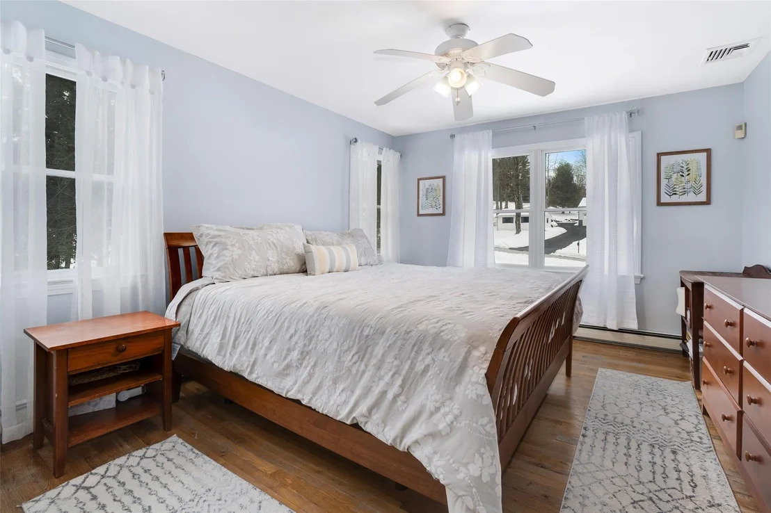 Photo of 44 Farview Road