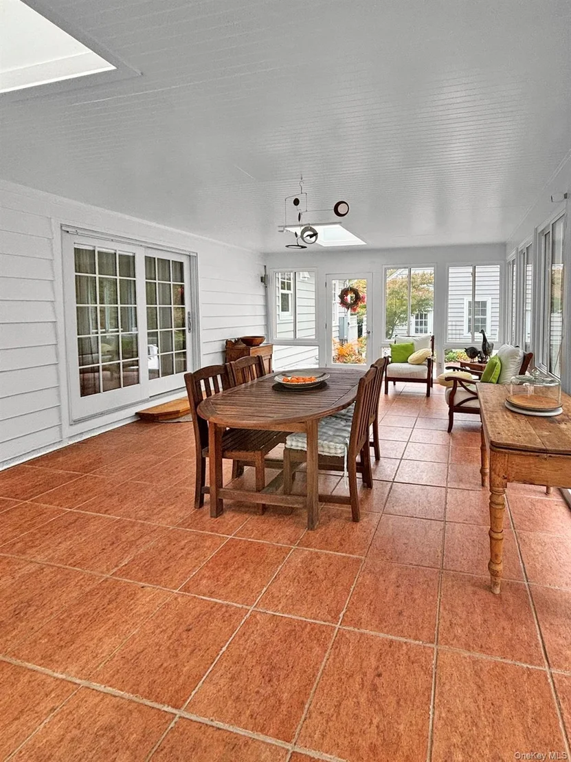 Photo of 10 Spruce Lane