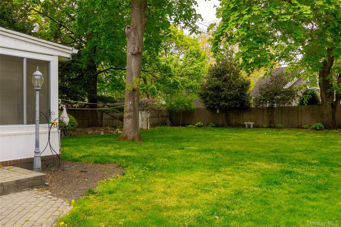 Photo of 90 Sunset Road