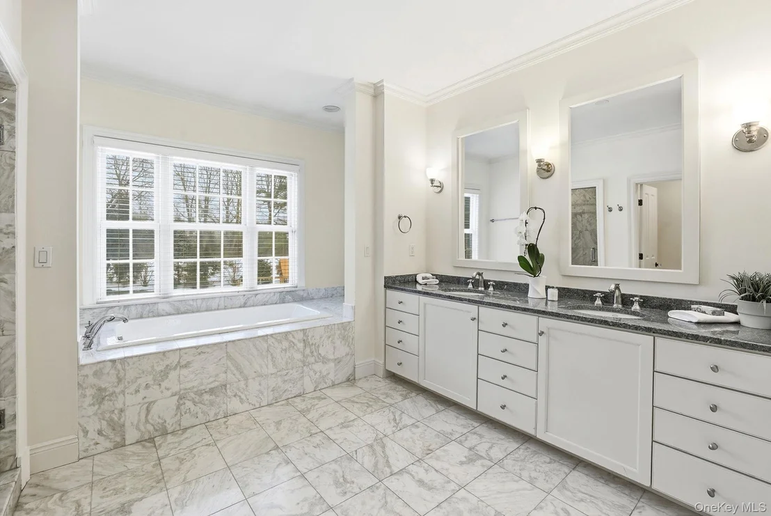Photo of 15 Davis Avenue