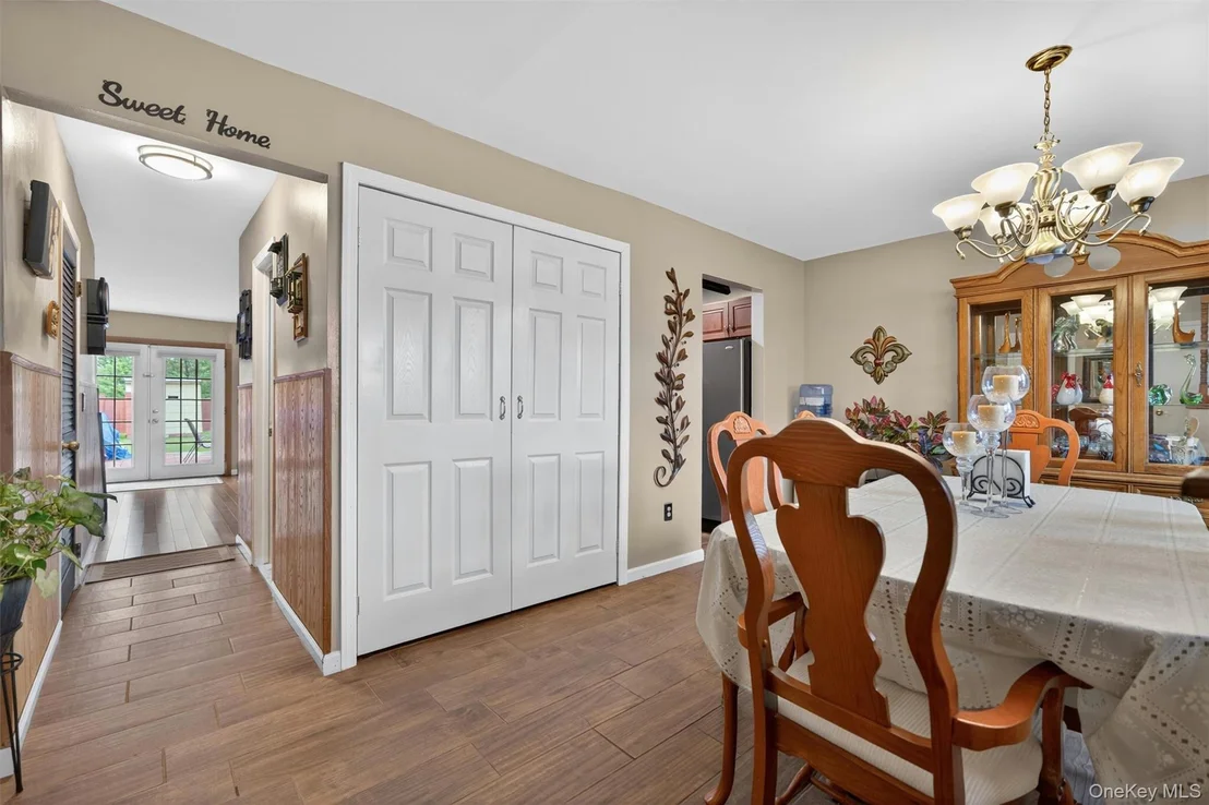 Photo of 80 Sarah Lane