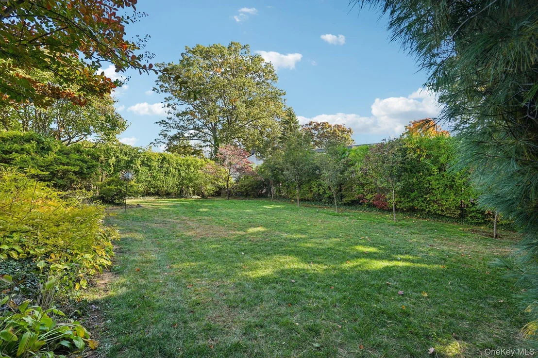 Photo of 18 Chippewa Road