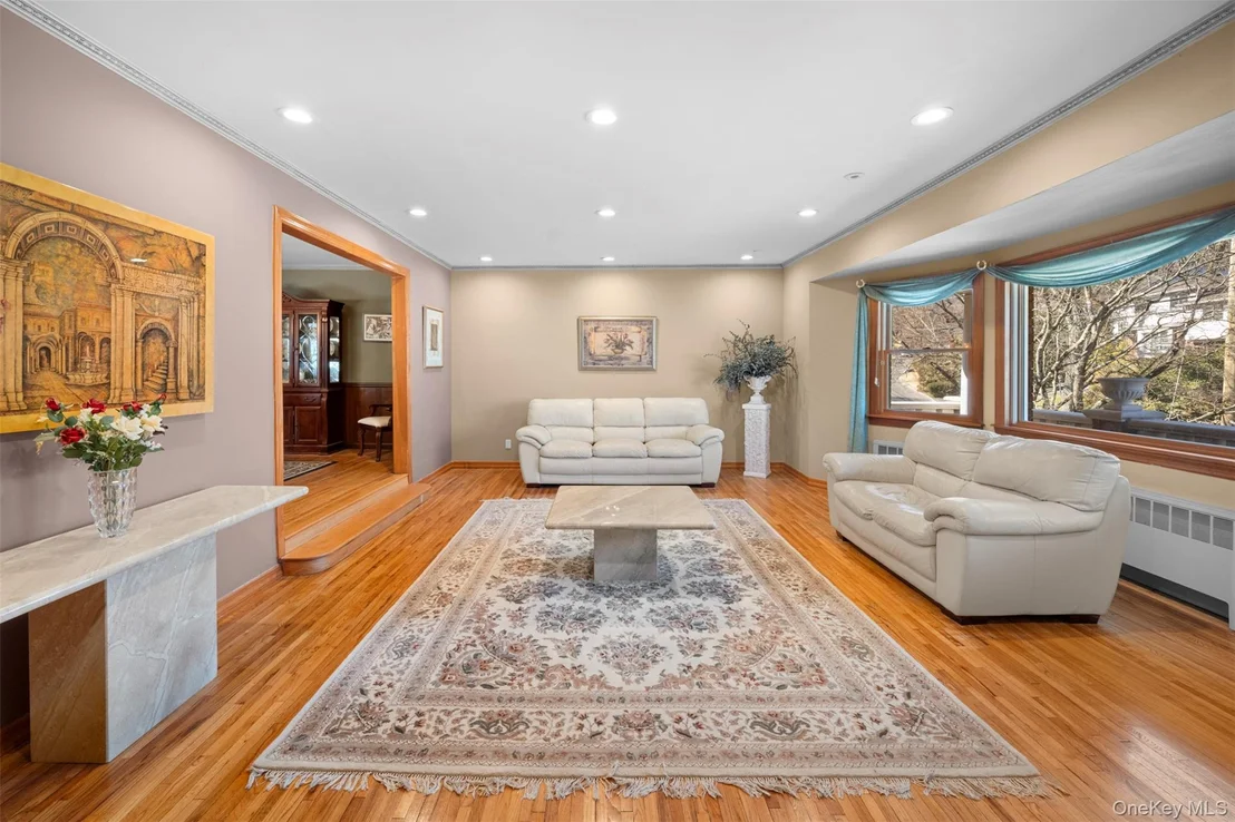 Photo of 22 Ravine Road