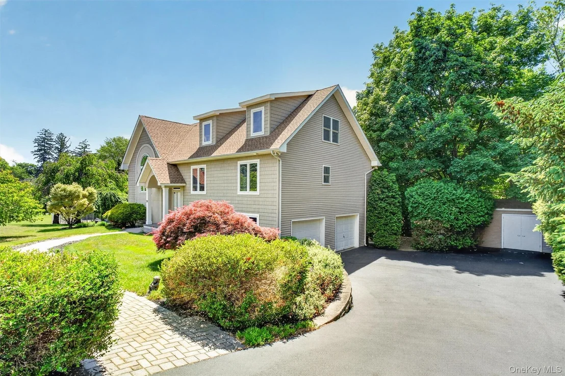 Photo of 201 Candlestick Hill Road