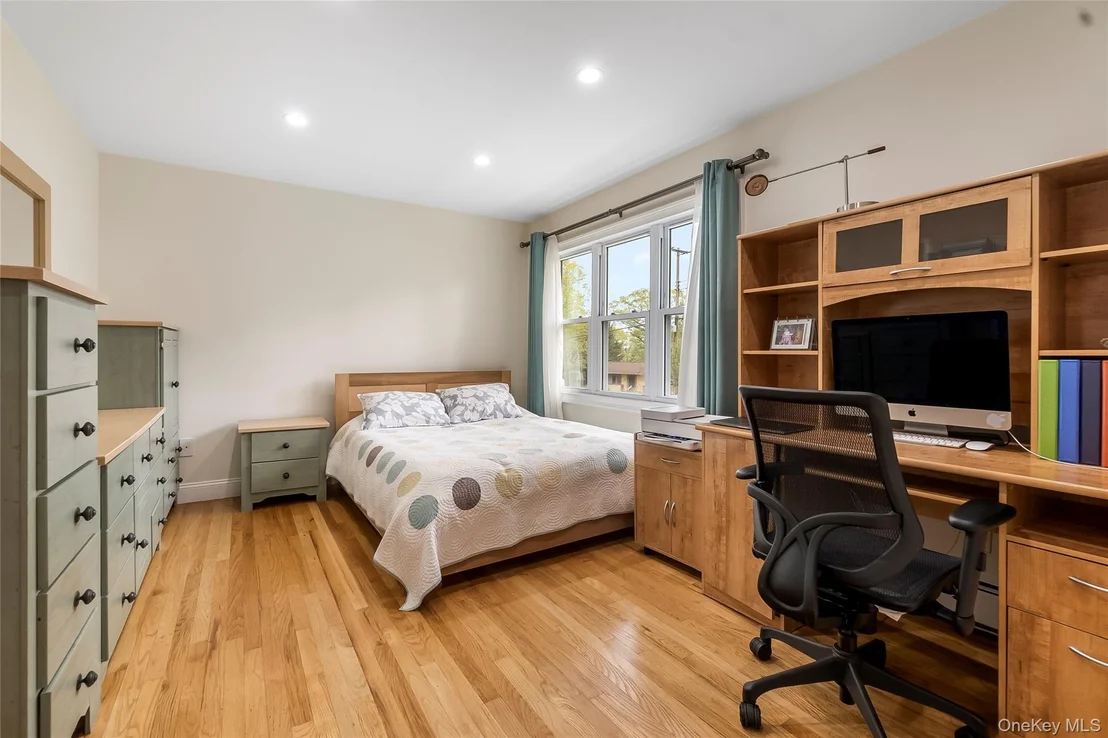 Photo of 153 Kentview Drive