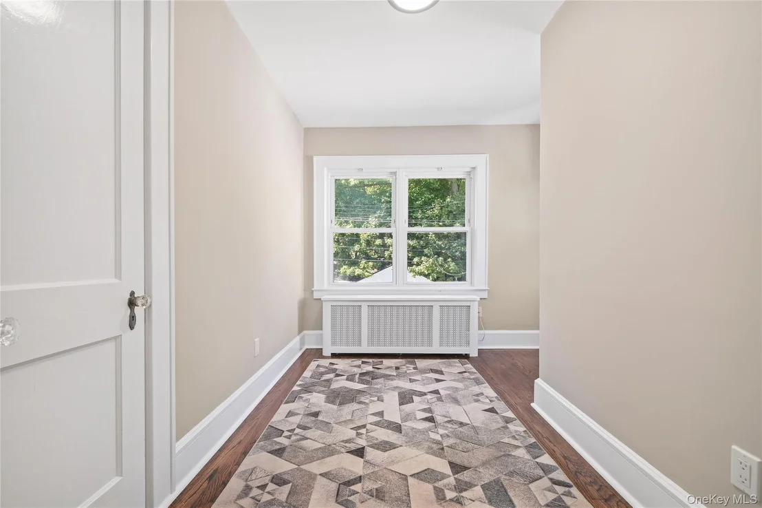 Photo of 511 Decatur Avenue
