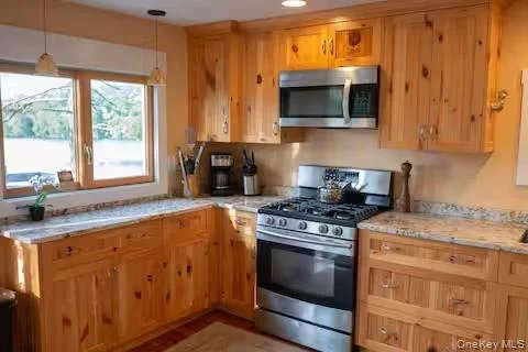 Photo of 1080 Route 292