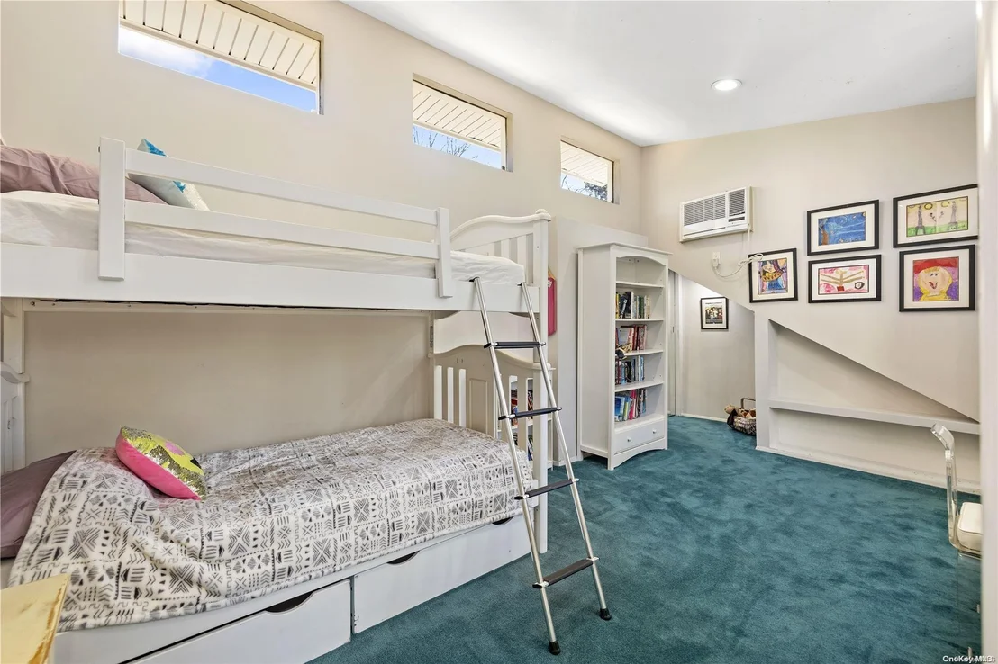 Photo of 23 Buttonwood Drive