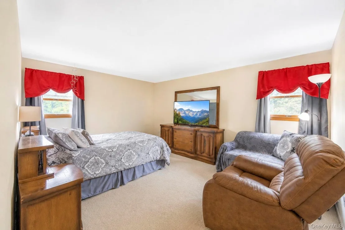Photo of 38 Imperial Drive