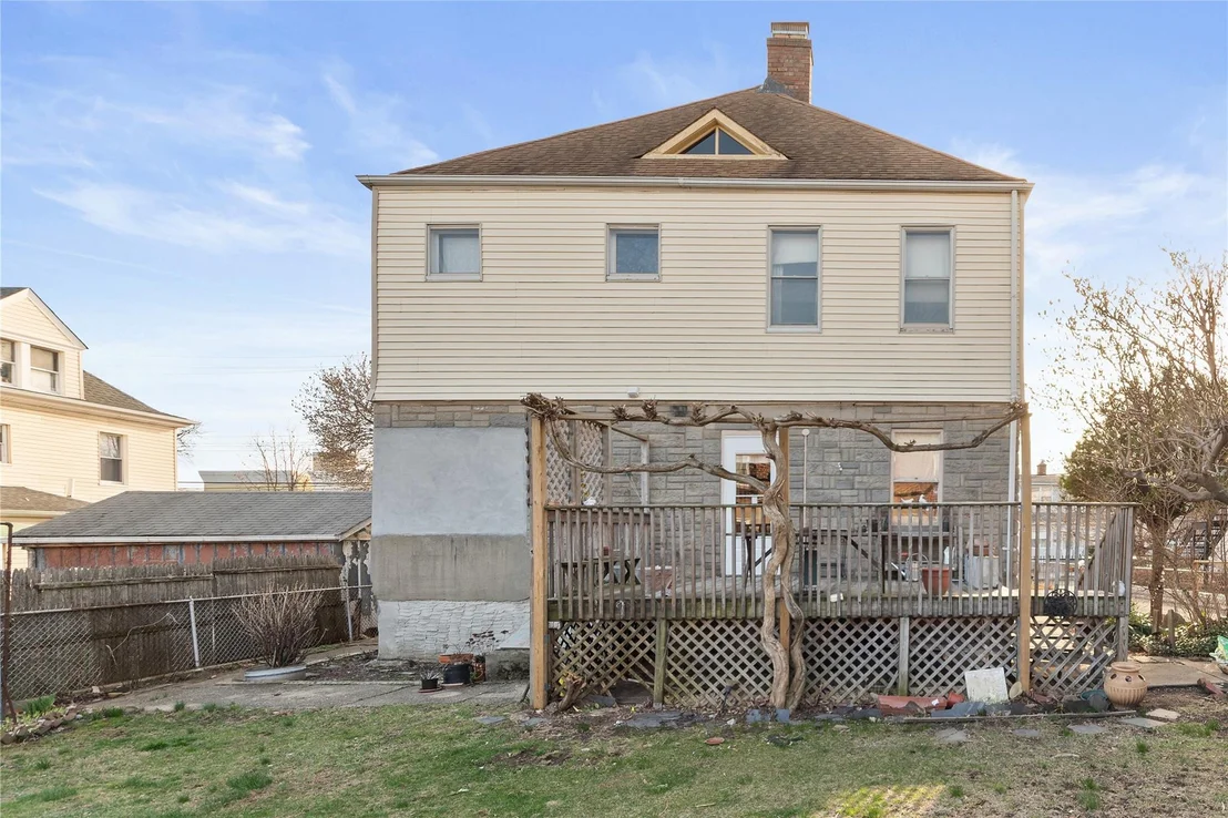 Photo of 1612 Overing Street
