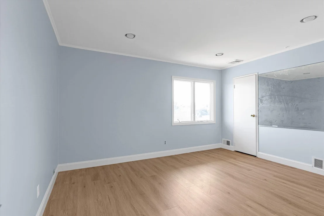 Photo of 2940 Lee Place