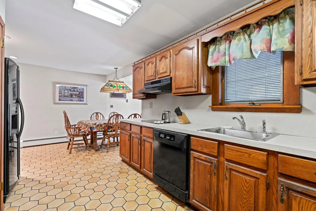 Photo of 28 Sycamore Lane