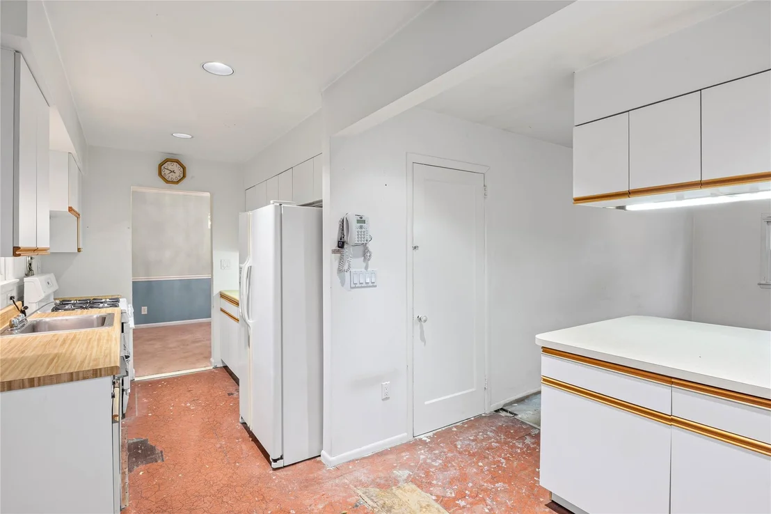 Photo of 8 Farmedge Road