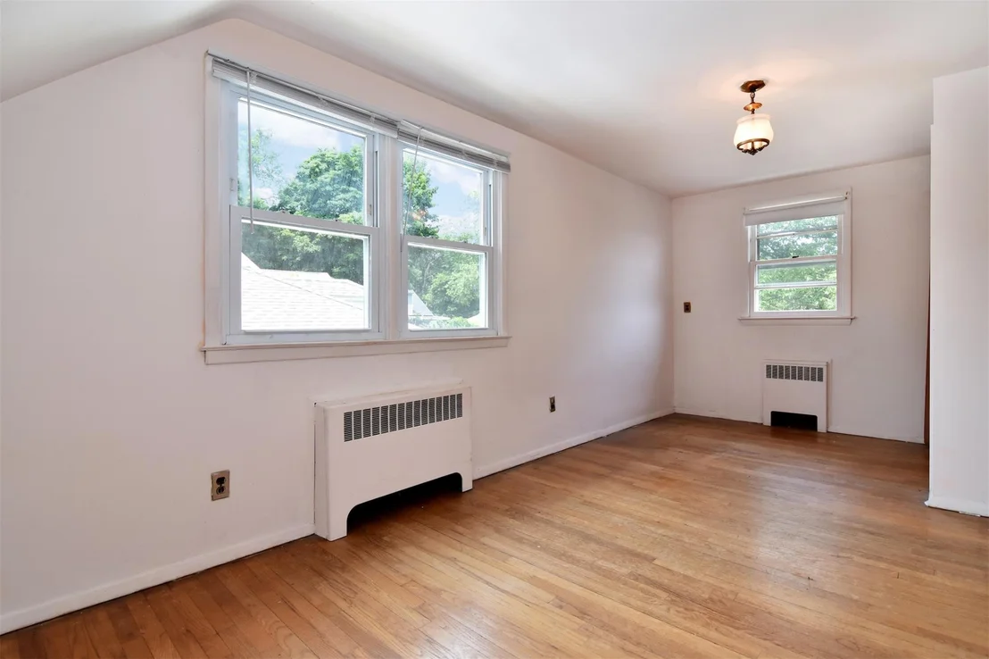 Photo of 53 Florence Avenue
