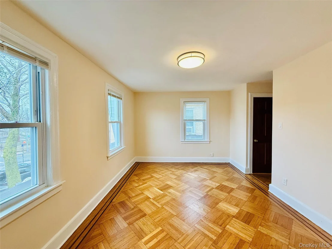 Photo of 1813 Willow Lane