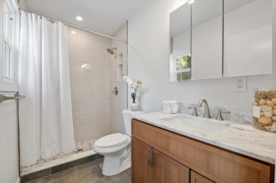 Photo of 70 Evergreen Avenue