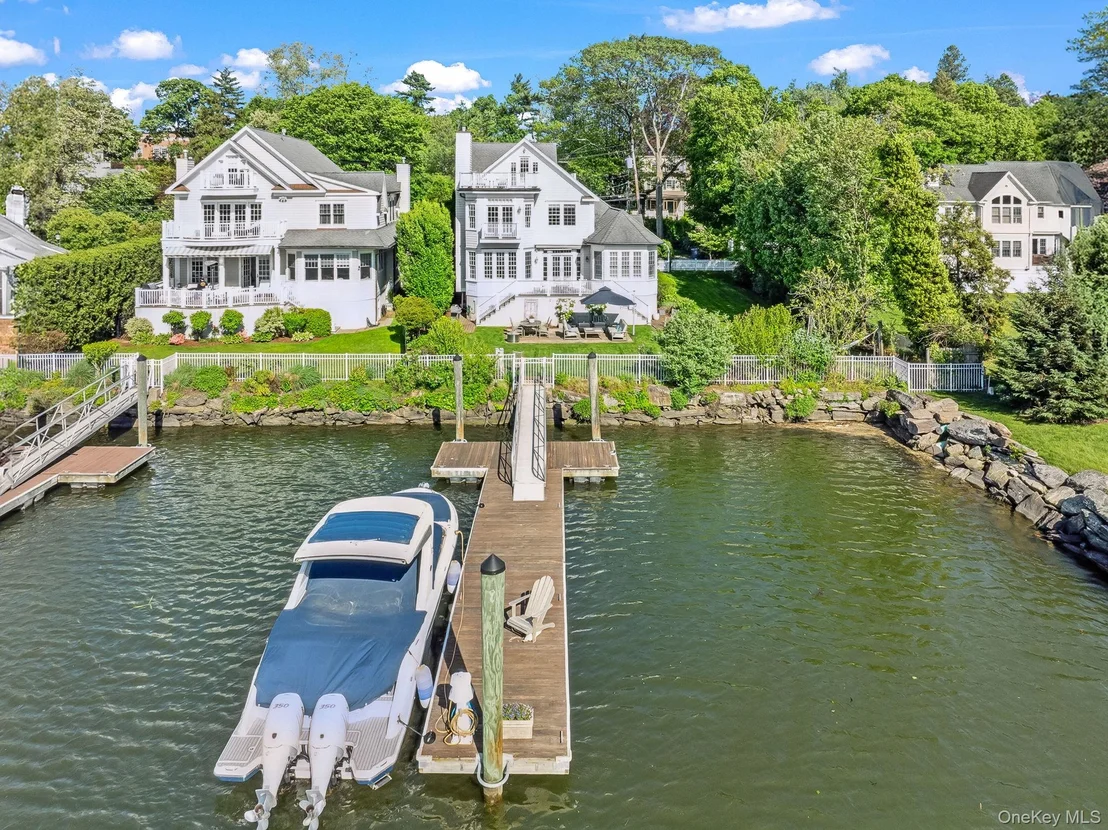 Photo of 680 Milton Road