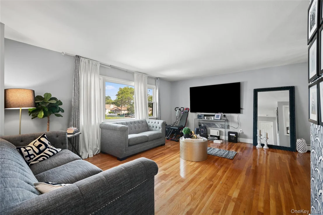 Photo of 284 Baldwin Road