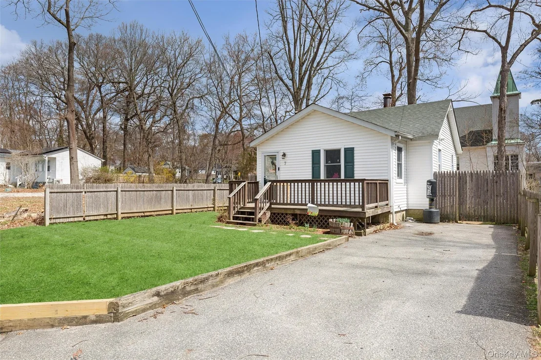 Photo of 7 Upton Drive