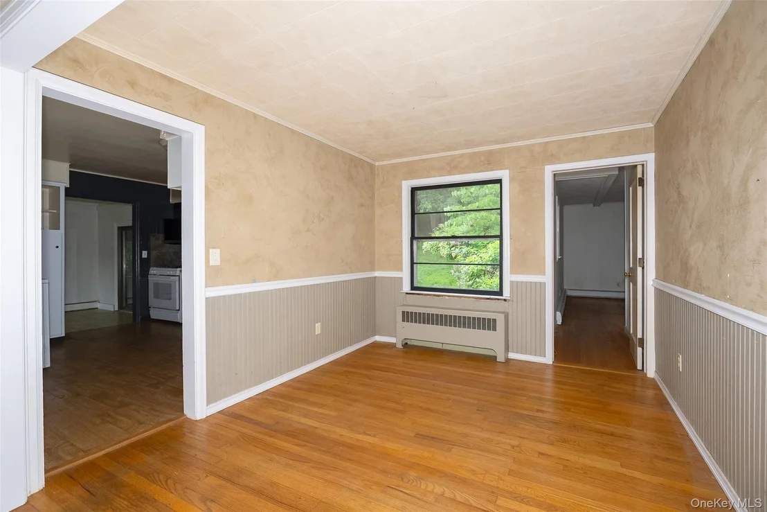 Photo of 166 Vassar Road
