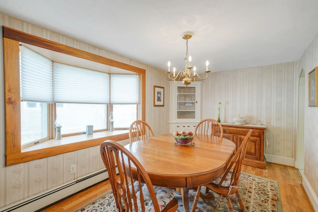 Photo of 279 Sunset Avenue