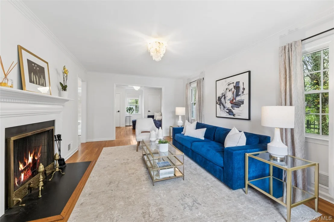 Photo of 304 Boulevard